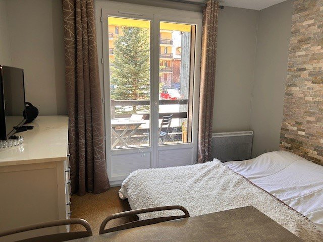 _clients_210560001_photos_21647r_2507350