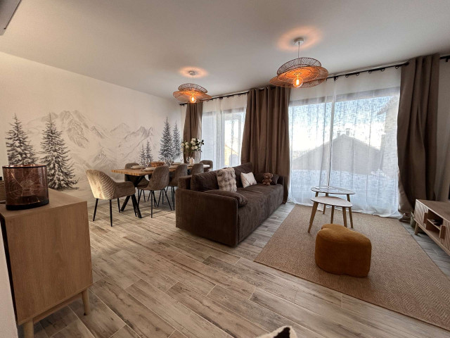 _clients_210560001_photos_23727f_2900369