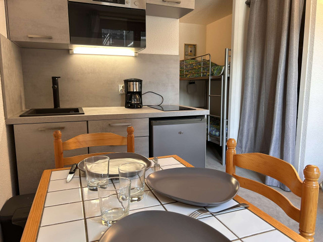 _clients_210560001_photos_23879h_2503072