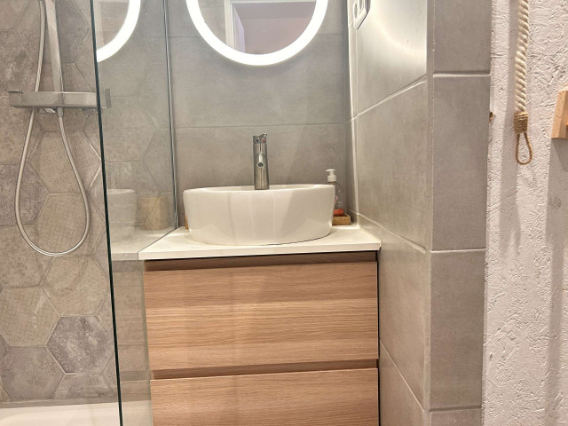 _clients_210560001_photos_25114m_2406948