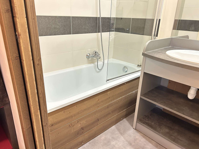 _clients_210560001_photos_25118g_2352749