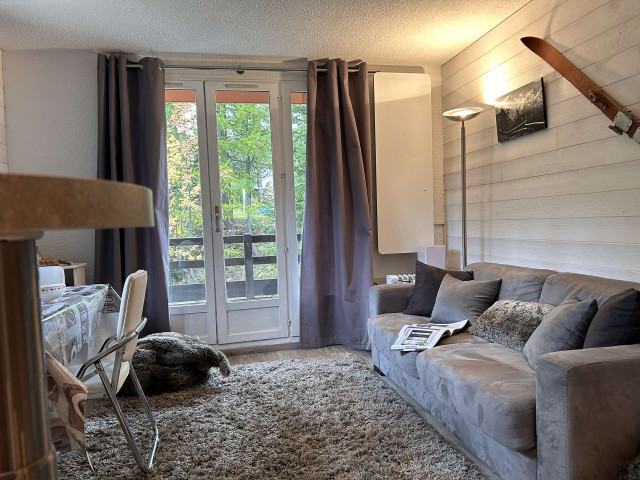 _clients_210560001_photos_25755q_2234662