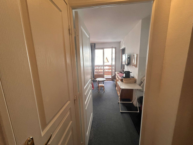 _clients_210560001_photos_26765w_2556255