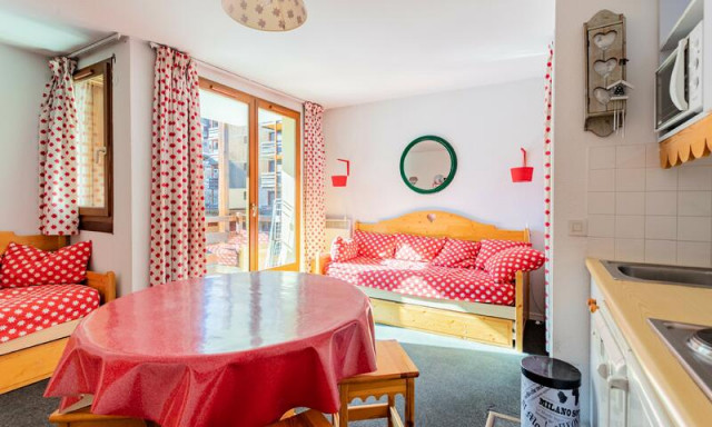 _ws-photos_FRANCE_risoul_residences_residence-altair_appartement-2-pieces-6-personnes---budget_0_3416617