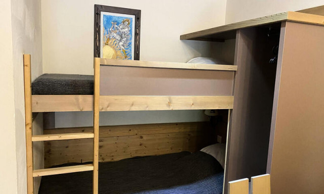 _ws-photos_FRANCE_risoul_residences_residence-antares-maeva-home_appartement-au-pieds-des-pistes-vue-montagne-coin-cabine-2-pieces-6-personnes-confort_5_3391979