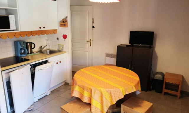 _ws-photos_FRANCE_risoul_residences_residence-betelgeuse-maeva-home_appartement-2-pieces-6-personnes-budget_3_2800234