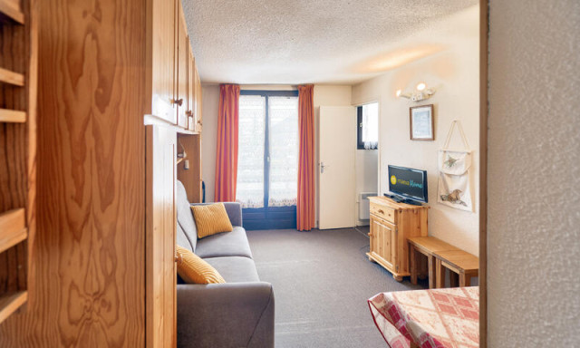 _ws-photos_FRANCE_risoul_residences_residence-christiana-maeva-home_studio-coin-cabine-vue-montagne-4-personnes-budget_14_3704976