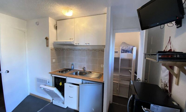 _ws-photos_FRANCE_risoul_residences_residence-christiana_e1effb48baeaa287df10a8e5dcd942f3_2384158