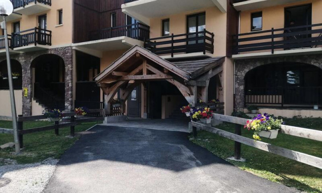 _ws-photos_FRANCE_risoul_residences_residence-christiana_ecde297082dd5e07ab3a7207f5d24f15_2354444