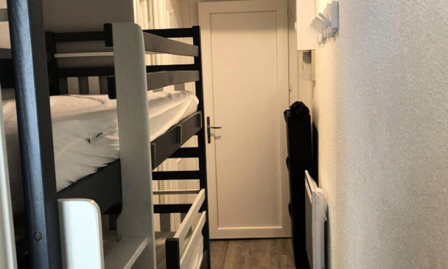 _ws-photos_FRANCE_risoul_residences_residence-clarine-maeva-home_studio-au-pieds-des-pistes-vue-montagne-coin-cabine-5-personnes-budget_2_3482747
