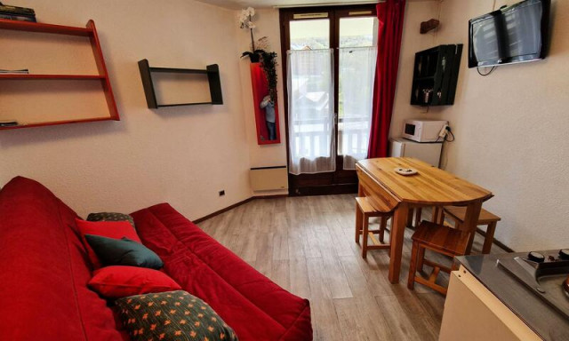 _ws-photos_FRANCE_risoul_residences_residence-edelweiss-maeva-home_appartement-2-pieces-4-personnes-budget_0_3421283