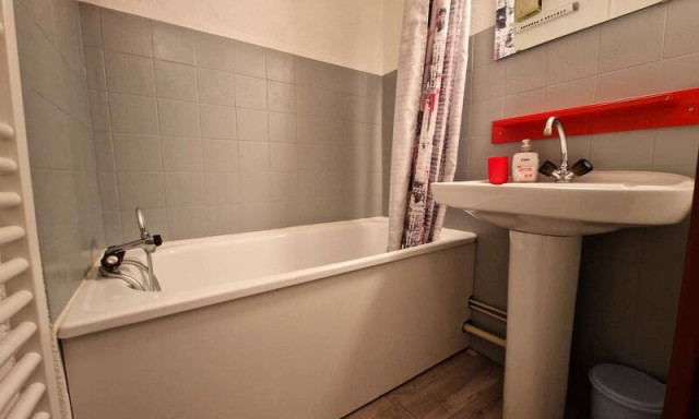 _ws-photos_FRANCE_risoul_residences_residence-edelweiss-maeva-home_appartement-2-pieces-4-personnes-budget_7_3423550