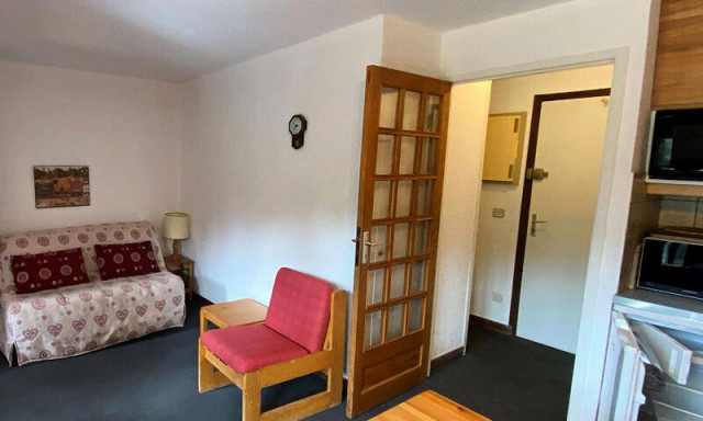 _ws-photos_FRANCE_risoul_residences_residence-florins-maeva-home_appartement-au-pied-des-pistes-vue-montagne-2-pieces-4-personnes-budget_4_3375208