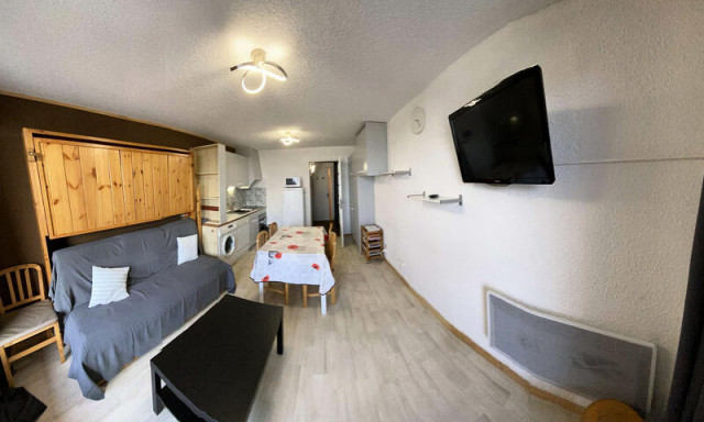 _ws-photos_FRANCE_risoul_residences_residence-le-cesier-maeva-home_appartement-au-pied-des-pistes-vue-montagne-2-pieces-4-personnes-confort_8_3416543