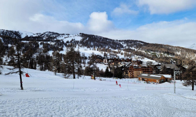 _ws-photos_FRANCE_risoul_residences_residence-le-diamant-maeva-home_studio-coin-cabine-au-pied-des-pistes-4-personnes-budget_0_3375205