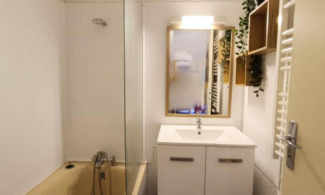 _ws-photos_FRANCE_risoul_residences_residence-le-villaret-maeva-home_studio-au-pied-des-pistes-coin-cabine-4-personnes-budget_7_3725013