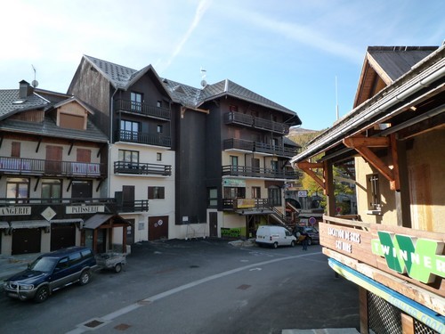 chalet-bernard-sport2-vue-exterieure1-2407 chalet-bernard-sport2-vue-exterieure1-2407