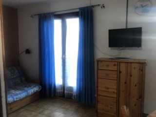 img-5805-457398 img-5805-457398