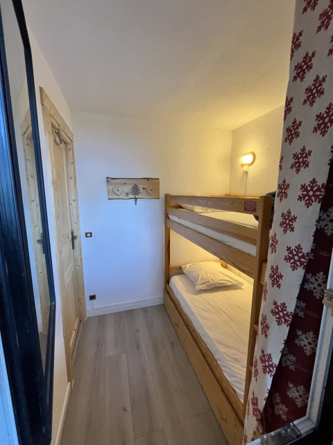 img-7086-1624805 img-7086-1624805