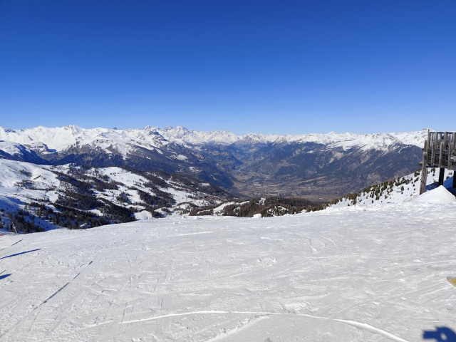 pano-haut-1732438 pano-haut-1732438