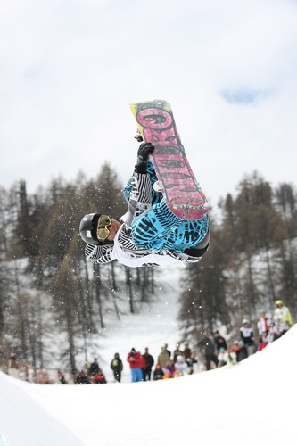 risoul-activite-materiel-snowboard-5304