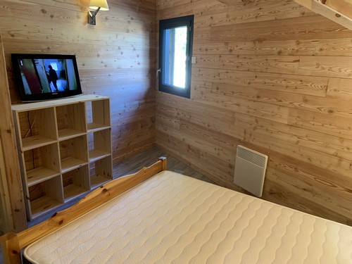 risoul-chalet-etagne-chambre2-1-582195 risoul-chalet-etagne-chambre2-1-582195