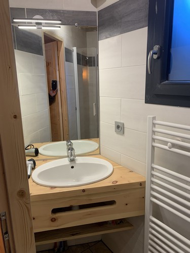 risoul-chalet-etagne-sdb5-582210 risoul-chalet-etagne-sdb5-582210