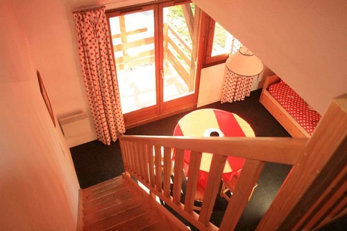 risoul-hebergement-altair-68-escalier-garbati-10734 risoul-hebergement-altair-68-escalier-garbati-10734
