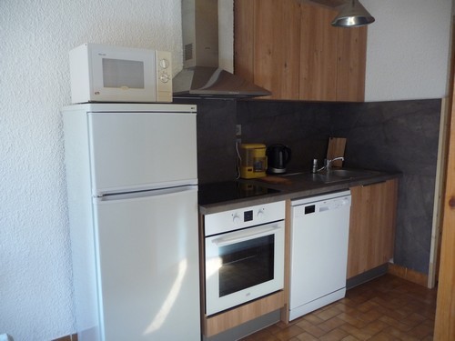risoul-hebergement-assaud-blandine-chaletbernardsport2-cuisine-462710 risoul-hebergement-assaud-blandine-chaletbernardsport2-cuisine-462710