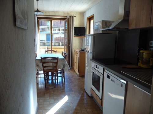 risoul-hebergement-assaud-blandine-chaletbernardsport2-cuisine1-462711 risoul-hebergement-assaud-blandine-chaletbernardsport2-cuisine1-462711