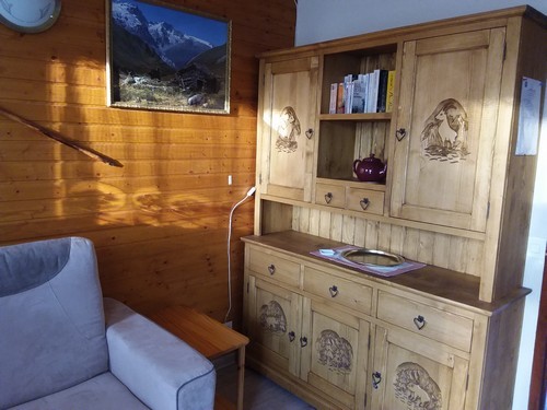 risoul-hebergement-bernard-chabrieres-salon-12308 risoul-hebergement-bernard-chabrieres-salon-12308