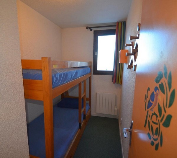 risoul-hebergement-borgarino-chambre1-10050 risoul-hebergement-borgarino-chambre1-10050
