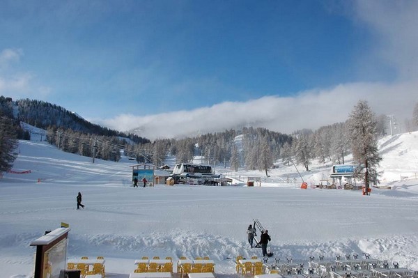 risoul-hebergement-borgarino-front-de-neige-10049 risoul-hebergement-borgarino-front-de-neige-10049