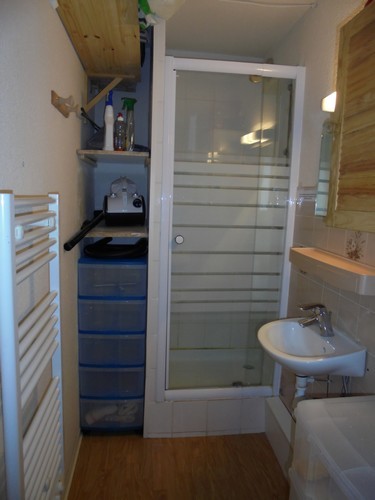 risoul-hebergement-charlot-salle-de-bains-12530 risoul-hebergement-charlot-salle-de-bains-12530