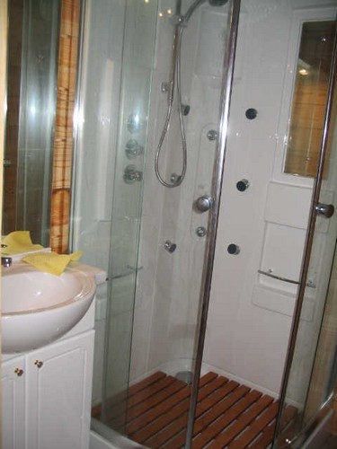 risoul-hebergement-clarine-salle-bain-3118