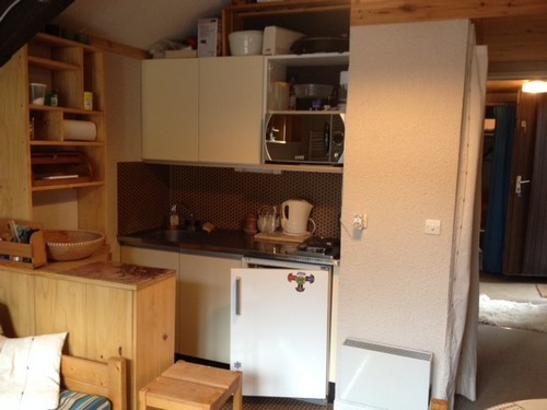 risoul-hebergement-clarines-65-a1-coin-cuisine-otim-6710