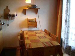 risoul-hebergement-coin-repas-airelles-42b-2312