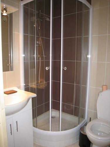 risoul-hebergement-cretes-salle-de-bains-3133