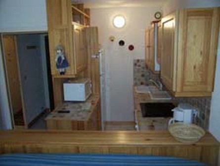 risoul-hebergement-cuisine-valbeld32-urbania-4532