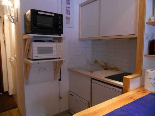 risoul-hebergement-eterlou-b12bis-cuisine-otim-9800