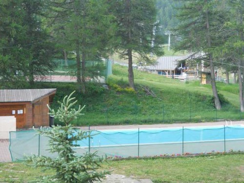 risoul-hebergement-florins-2-13-piscine-otim-9814