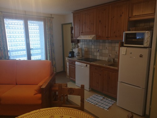 risoul-hebergement-leguilloux-sejour-cuisine-2022-1-465051 risoul-hebergement-leguilloux-sejour-cuisine-2022-1-465051