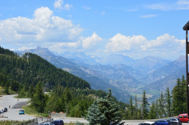 risoul-hebergement-margaillan-soldanelles28-vue-exterieure1-461938 risoul-hebergement-margaillan-soldanelles28-vue-exterieure1-461938