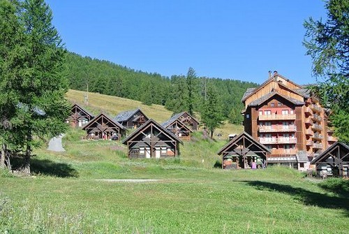 risoul-hebergement-masse-exterieur2-10104 risoul-hebergement-masse-exterieur2-10104