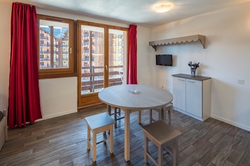 risoul-hebergement-monalisa-castor-pollux-apt4-cuisine2-255598 risoul-hebergement-monalisa-castor-pollux-apt4-cuisine2-255598