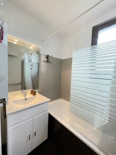 risoul-hebergement-pourraz-cristal-sdb-482601 risoul-hebergement-pourraz-cristal-sdb-482601