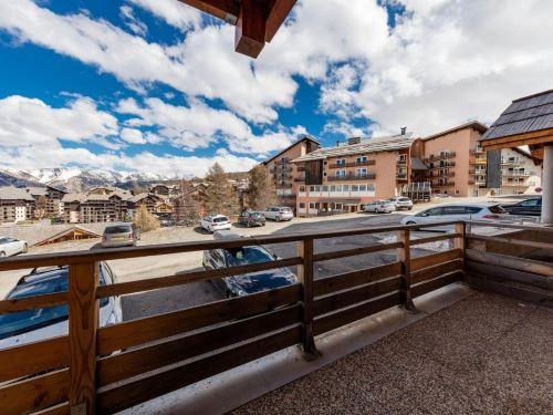 risoul-hebergement-risoulresa-caire-deneb03-vue-balcon-1173965 risoul-hebergement-risoulresa-caire-deneb03-vue-balcon-1173965