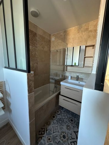 risoul-hebergement-risoulresa-maire-chabrieres61-salledebain-1599879 risoul-hebergement-risoulresa-maire-chabrieres61-salledebain-1599879