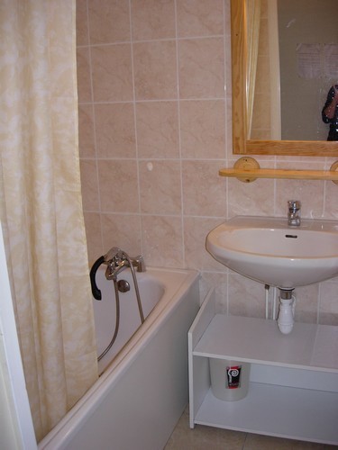 risoul-hebergement-risoulresa-ollivier-sdb-12430 risoul-hebergement-risoulresa-ollivier-sdb-12430