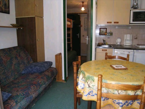 risoul-hebergement-soldanelles20-coin-cuisine-2358